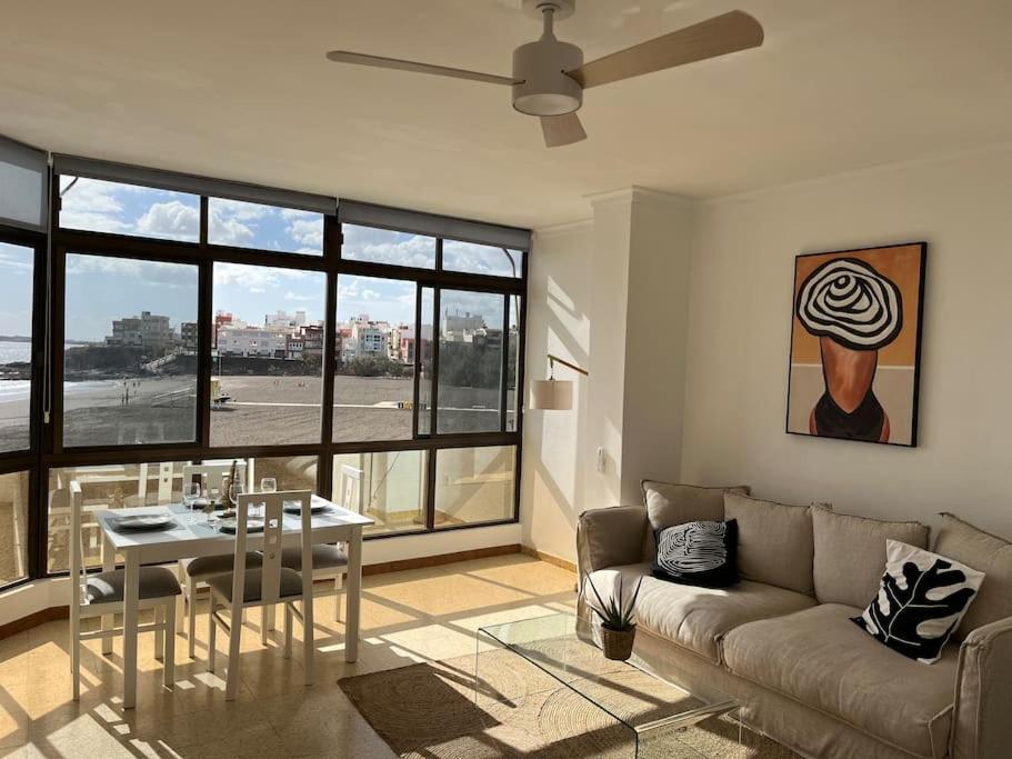 Apartment Pieds Dans L'eau - Vue Sur - Playa De *